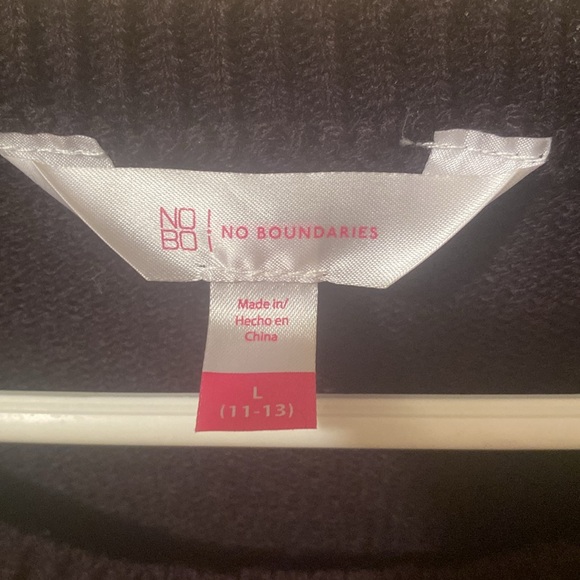 No boundaries ugly Christmas sweater women’s size large holiday - Picture 2 of 3